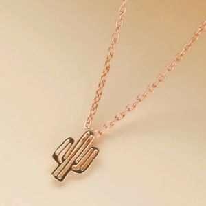 🆓 FWP NWT Shein Cactus Necklace